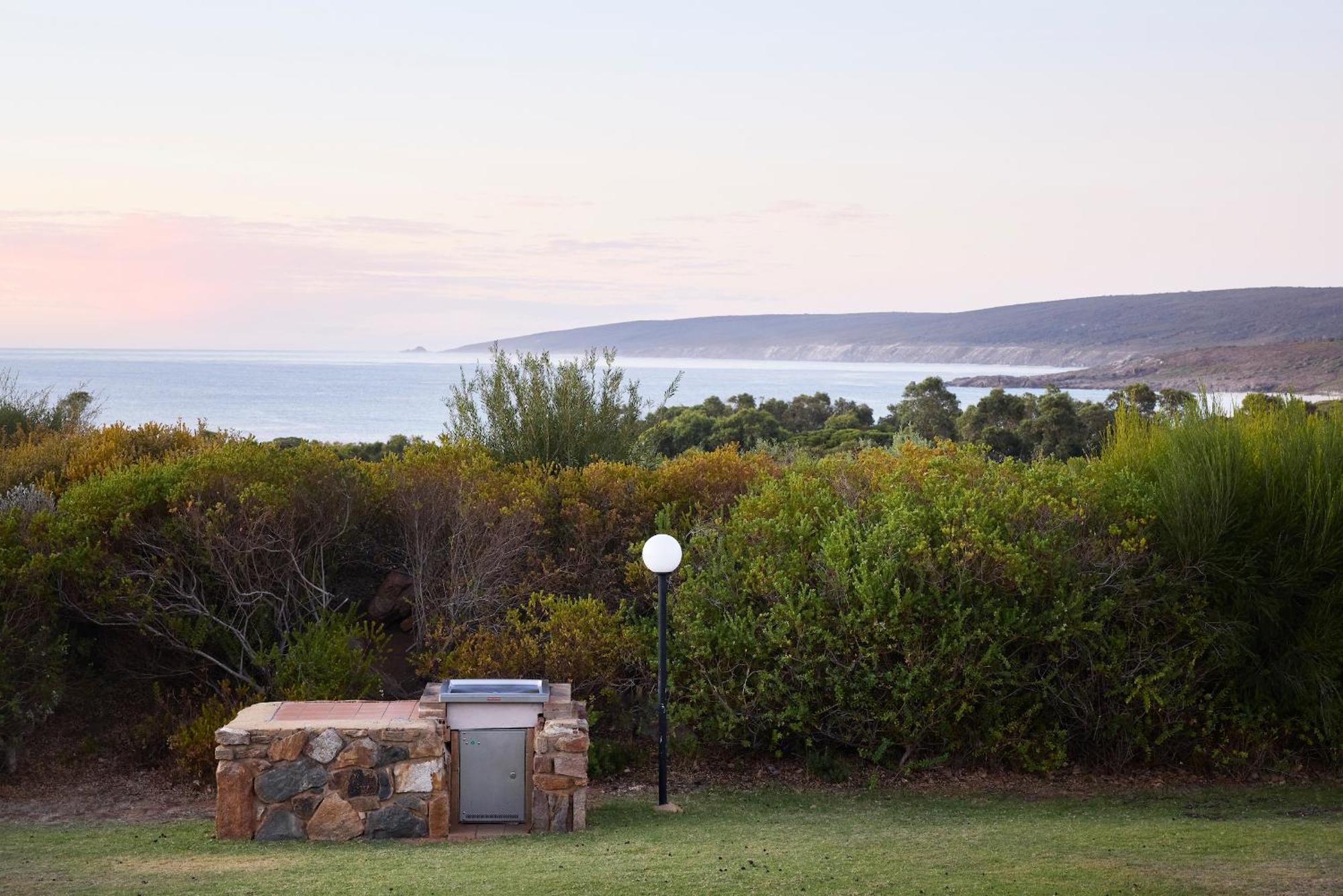 Chandlers Smiths Beach Villas Yallingup Exterior photo