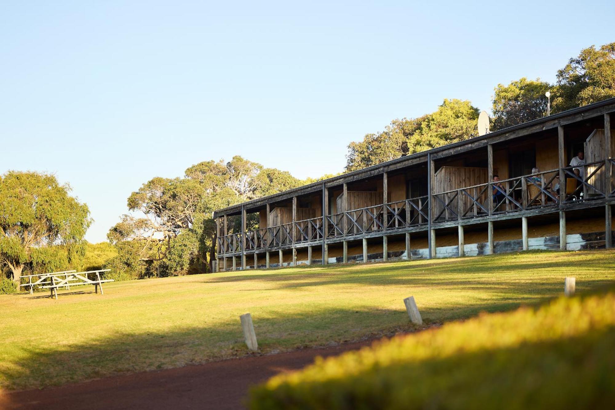 Chandlers Smiths Beach Villas Yallingup Exterior photo